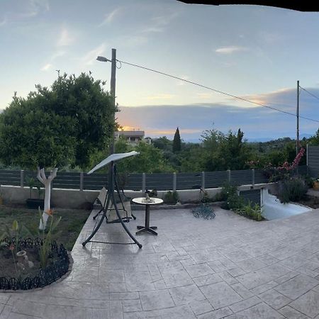 Nikos' Home Gastouri  Bagian luar foto